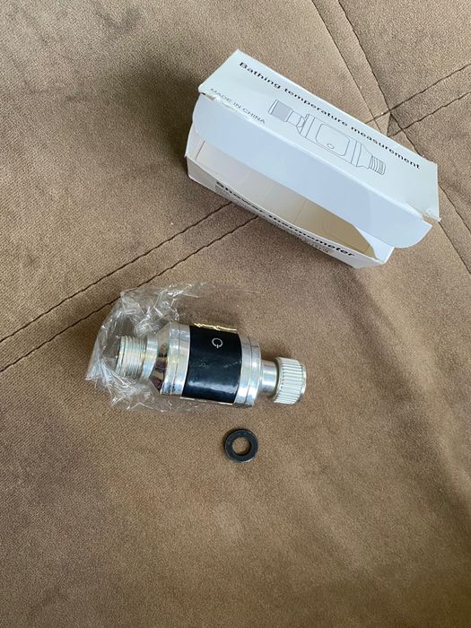 Термометър за течаща вода