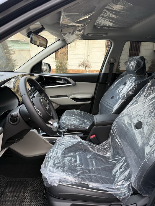 Kia carens 2024 4 pozitsiya