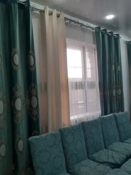 Продам Стол стулья Горку и Шторы