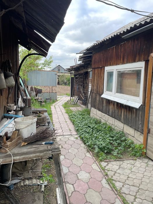 Продам часть  дома