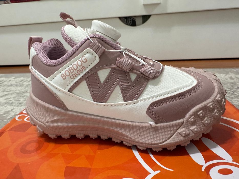 Кроссовки детские