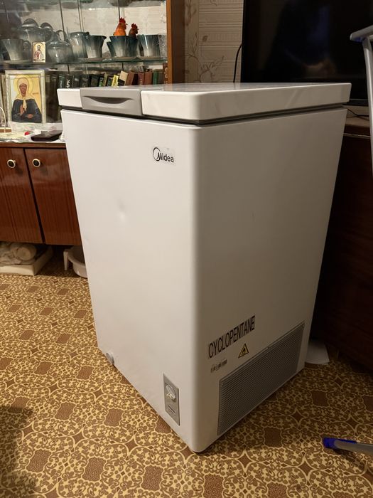 Продам морозилку