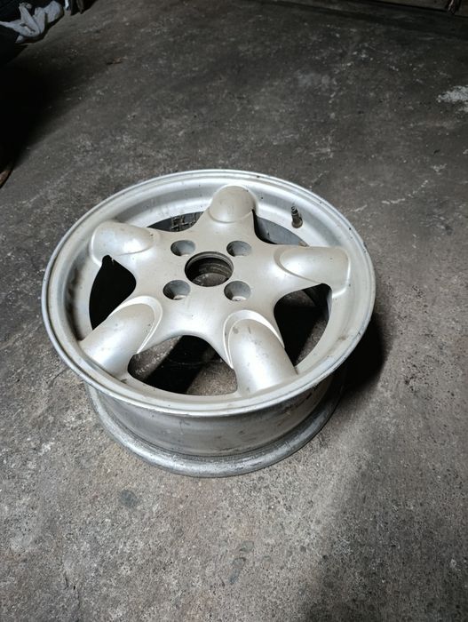 Продам легкосплавный диск