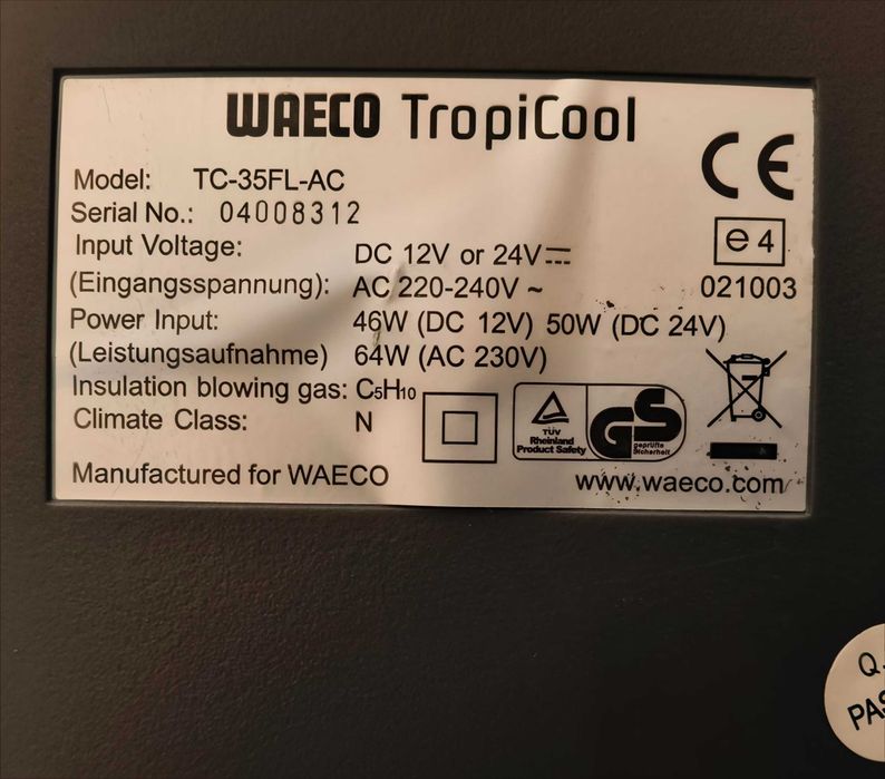 ladă frigorifică/frigider auto WAECO TC-35 FL-AC 12/24V și 220V retea