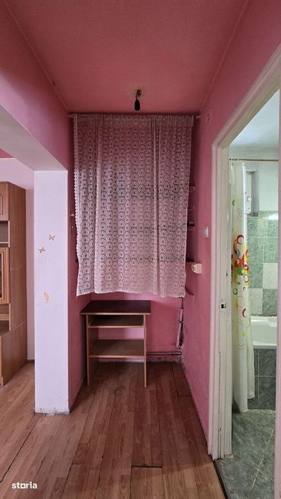 Apartament ieftin cu 3 camere