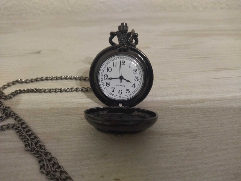 Елегантен джобен часовник !!!