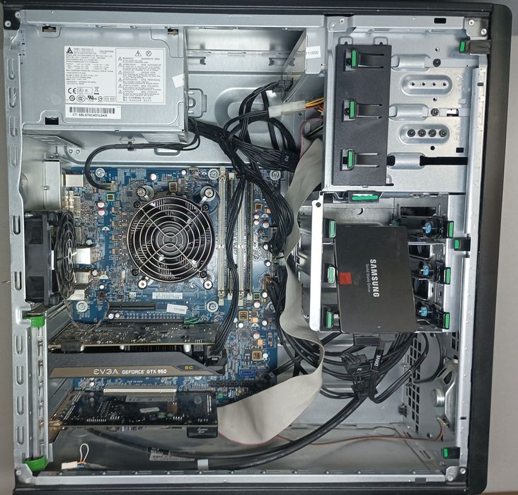 HP Z210 Workstation / i5 / GTX 950 / SSD 256GB / 8GB RAM