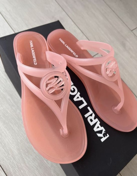 Papuci Karl Lagerfeld marime 35 noi