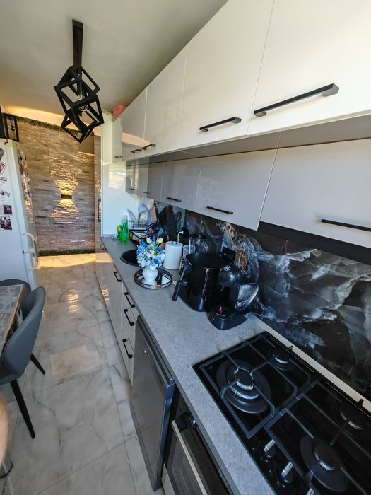Vand apartament in Deva !