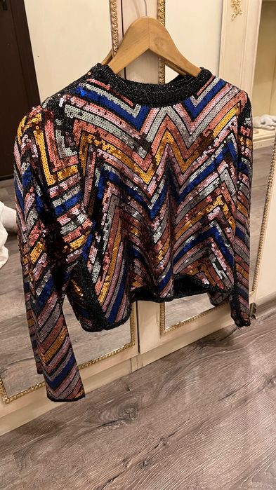 Пайетена блуза Zara