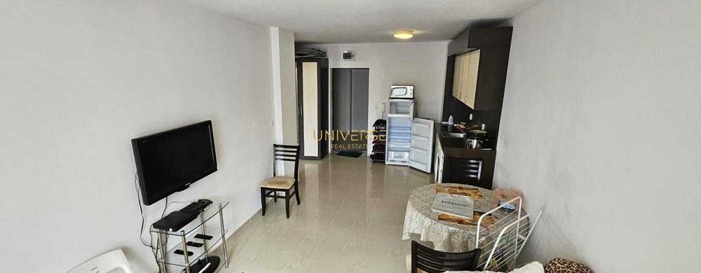 Продава се Двустаен апартамент в Поморие - 61 кв.м за 1066 €/кв.м - Снимка #2