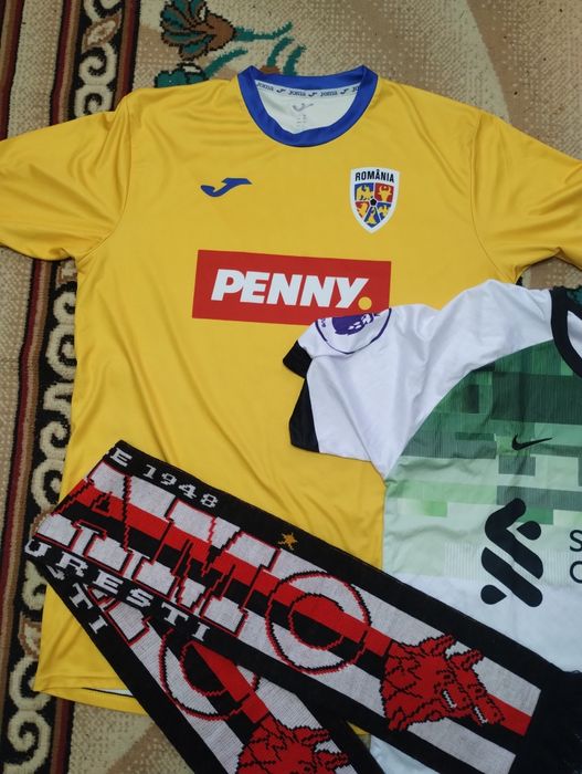Fular Dinamo București + Tricou România+ Tricou Liverpool