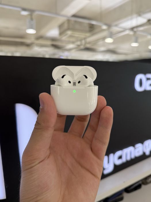 AirPods 4
