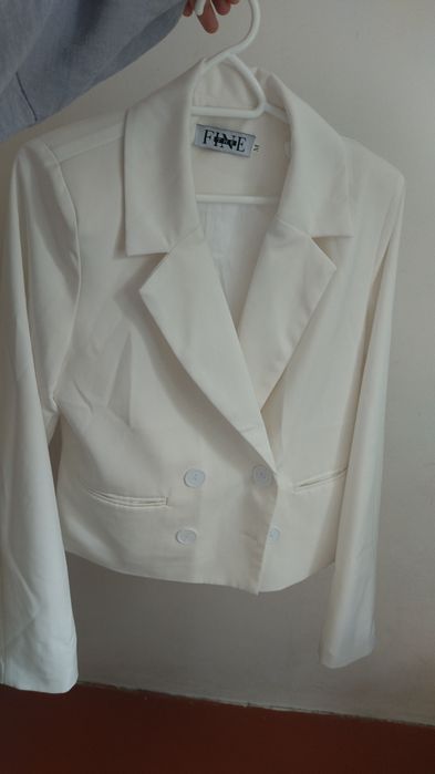 Жилетка, атласная юбка,пиджак, юбка