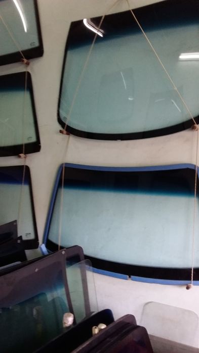 Авангард авто ойналар факат олд кисмига