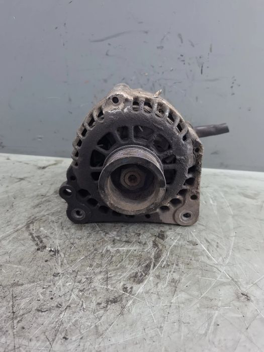 Alternator - Volkswagen VW Golf 1998 1.4 MT (75 hp)