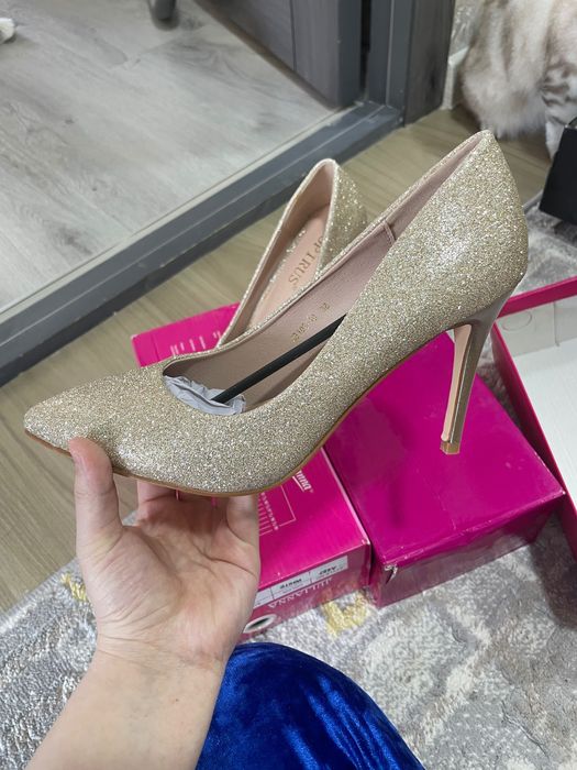 Женский обувь айоллар учун ойок кийим