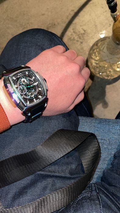 Бриллиантовые часы Invicta