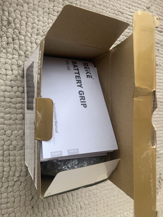 Grip battery pentru Sony a7iii sau Sony a9