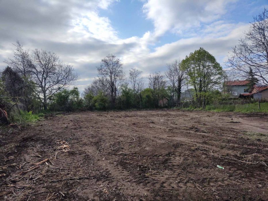 Дворно място в регулация -1951 кв.м. в с. Съдиево, обл. Бургас.