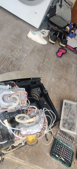 Кафеавтомат Delonghi Magnifica cappuccino ESAM 3500S