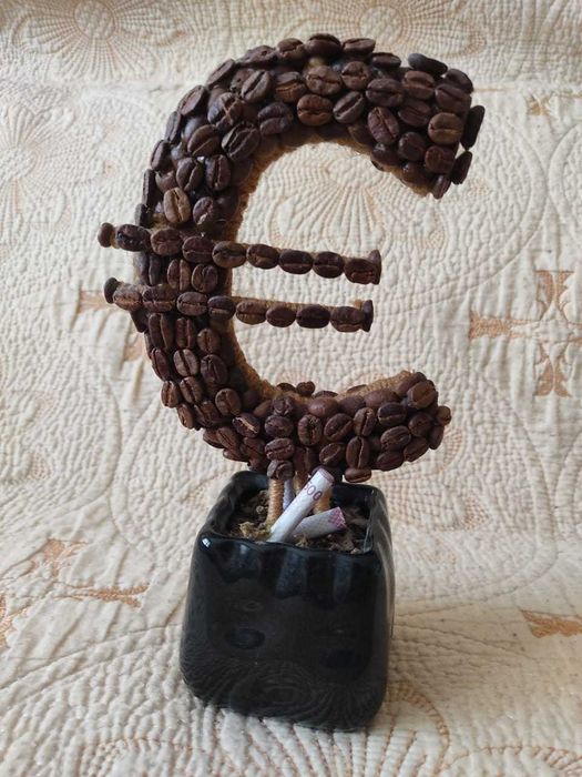 Подарок, сувенир, знак евро