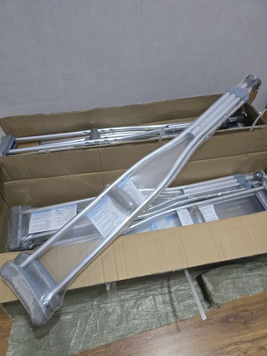 Костыли подмышечные продам Астана