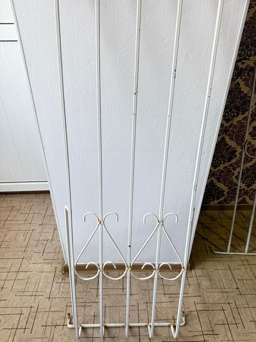 Продам решетки на окна по 5000