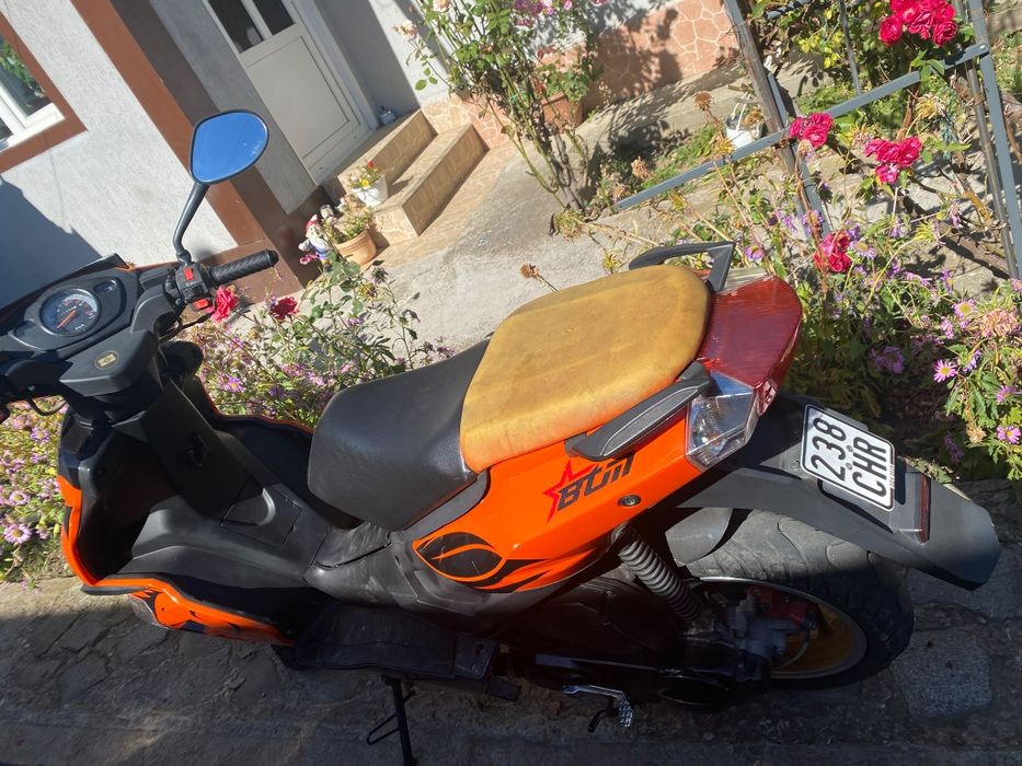 SCUTER  49cc 2025