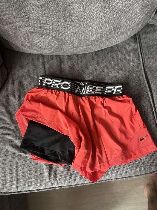 Спортни панталонки Nike PRO DRY-fit женски S