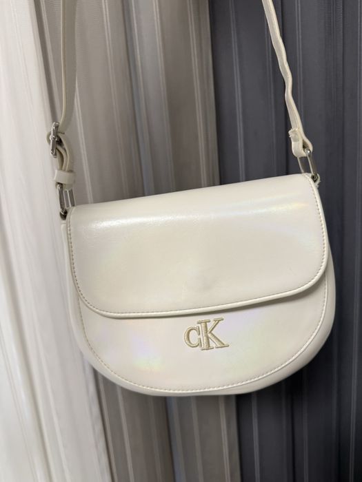 Дамска чанта Calvin Klein