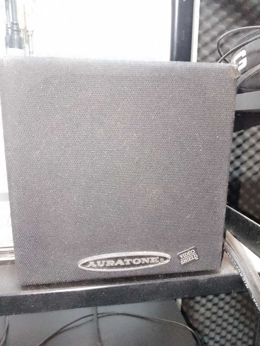 Monitoare audio studio profesionale