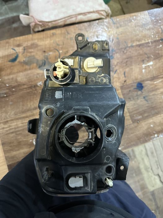 Фара Рено Логан оригинал левая