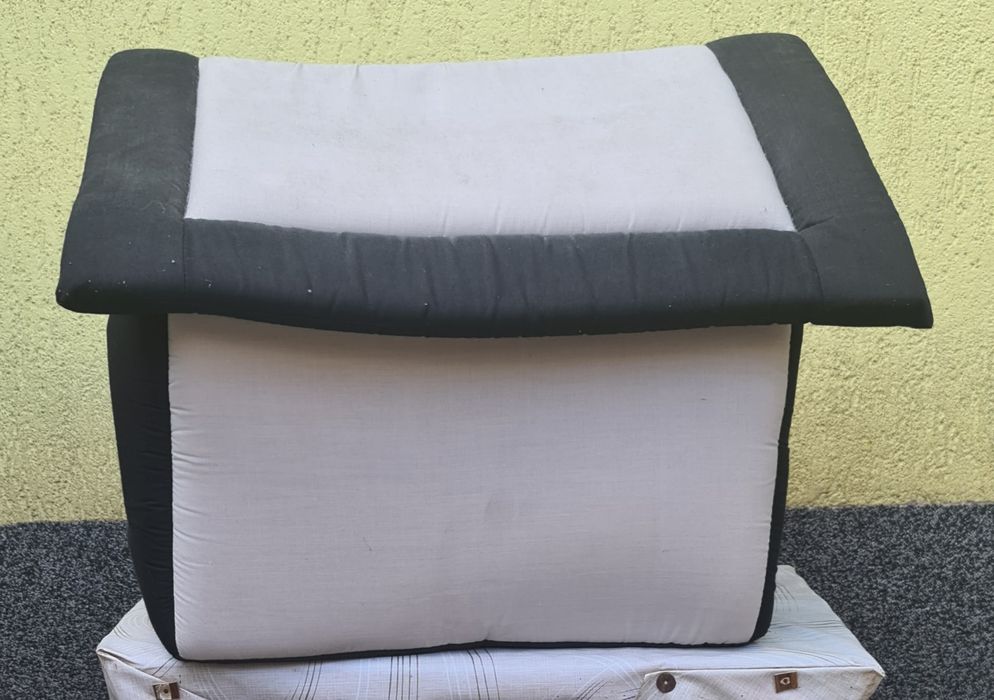 Cușcă de câini pentru interior