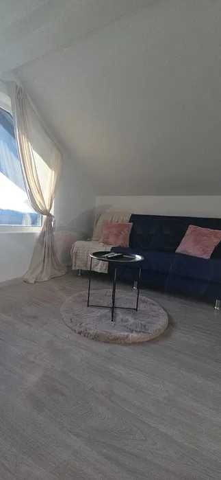 Дава се под наем Двустаен апартамент в Варна, Аспарухово - 70 кв.м за 298.86 € - Снимка #1