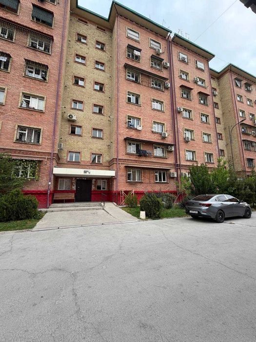 Продается новостройка 2х комнатная кирпичный дом