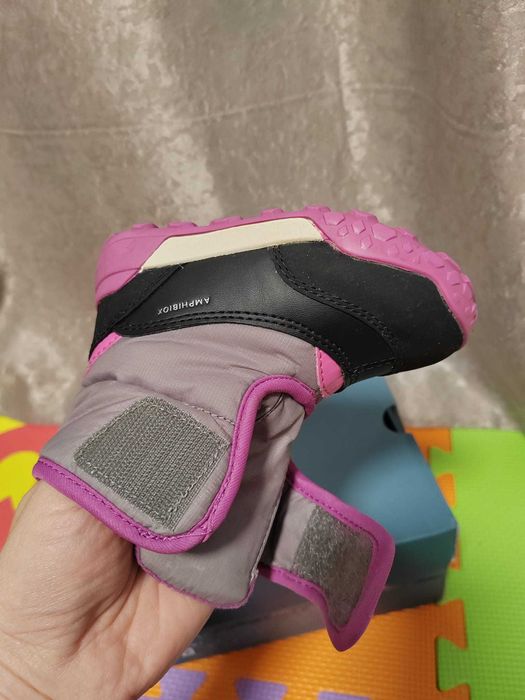 Ghete Geox din material impermeabil
