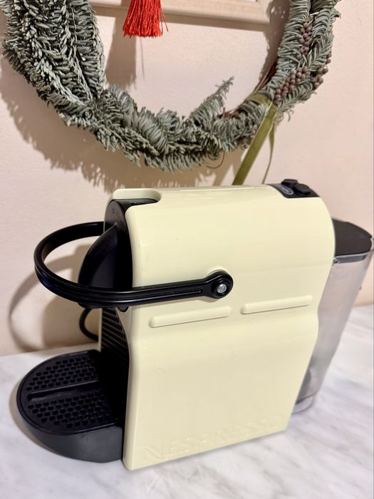 Кофеварка капсульная delonghi