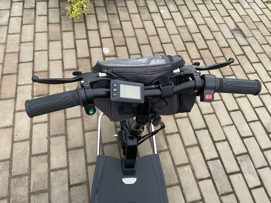 Scuter electric,triciclu electric Ren