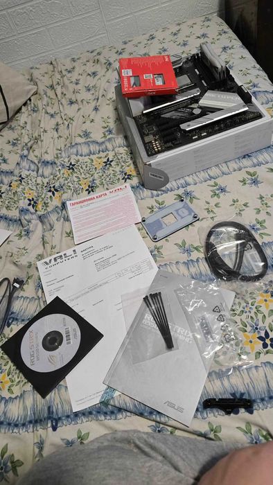 Asus Rog B550-A + Adata XPG 16GB 3200Mhz гр. Нова Загора • OLX.bg