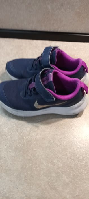 Маратонки Nike 30 номер