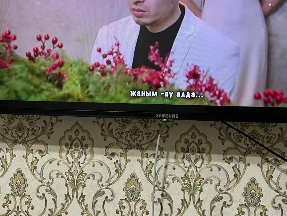 Самсунг телевизор