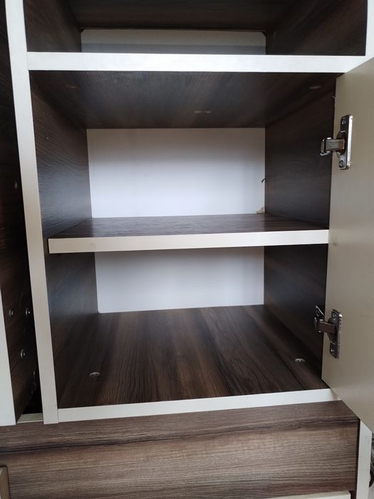 Детско легло с люлеещ механизъм