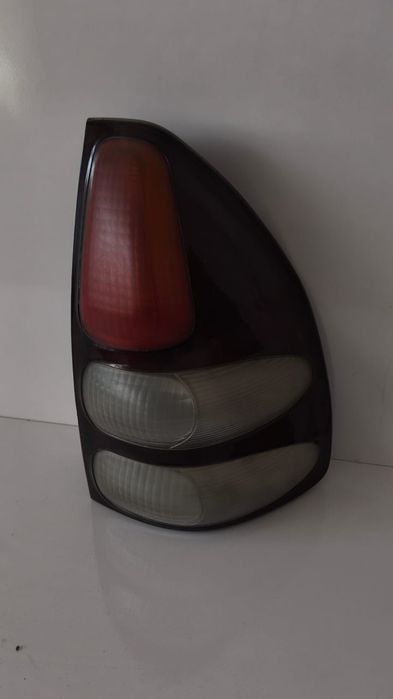 Фара задняя правая на Land Cruiser Prado 120