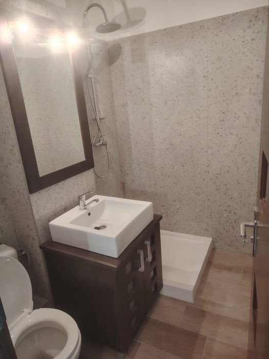 Inchiriez garsoniera complet renovata