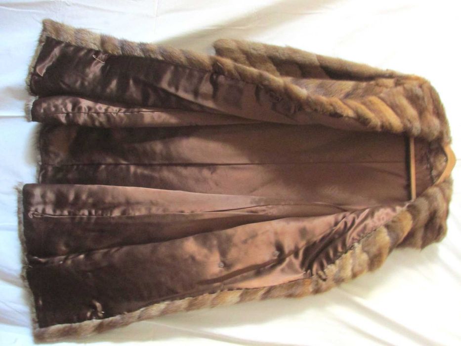 Haina lunga din blana naturala, spate bizam, mas. 46, model clasic