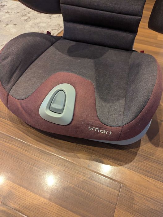 Scaun auto / Înălțător copii EasyGo Smart (15-36 kg)