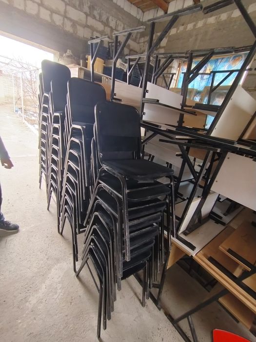 Srochna Sotiladi stol stul parta eshik