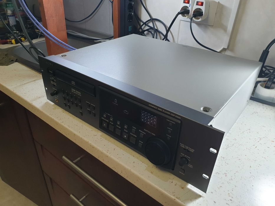 Profesional SONY CD Player CDP - D 500