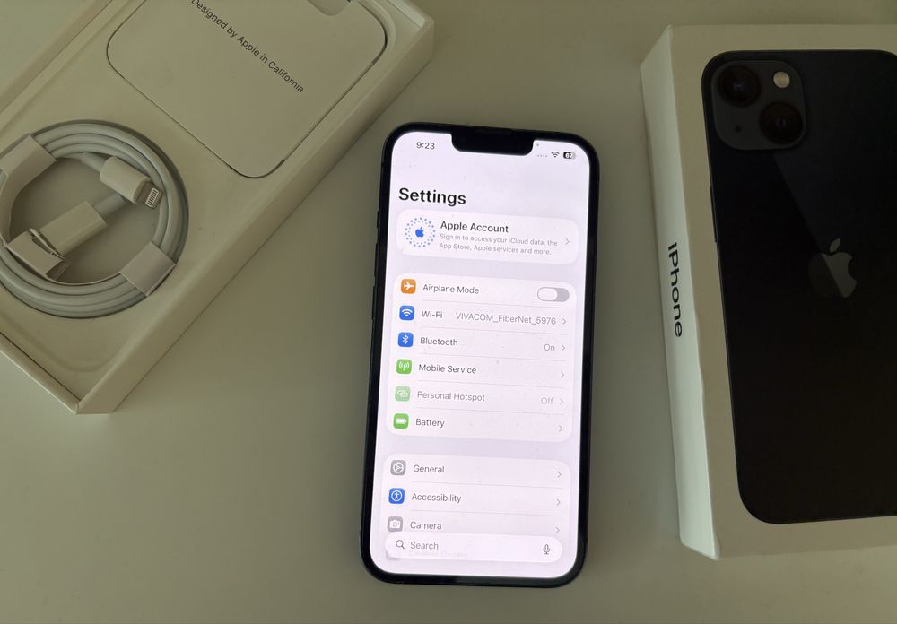 iPhone 13 black 128gb